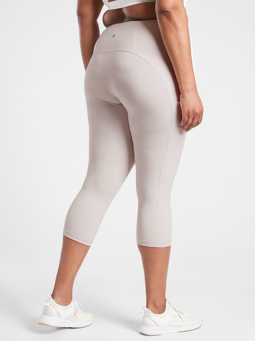 Ultimate Stash Pocket Capri - Veil Grey