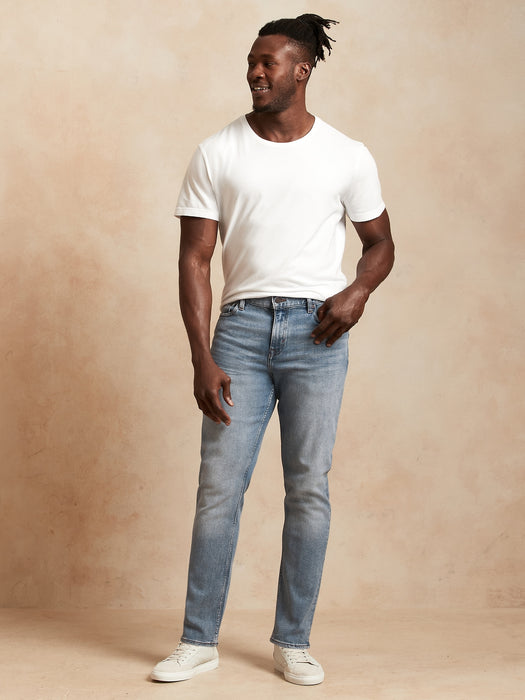 Slim Legacy Jean - Light Wash