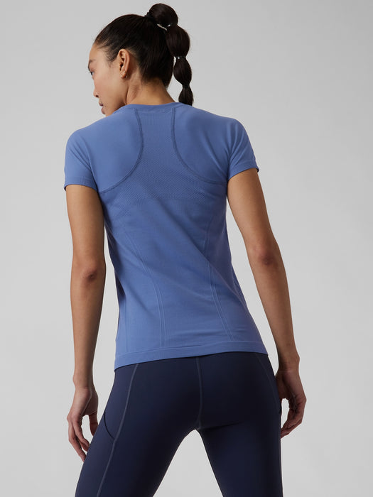 Momentum Seamless Tee