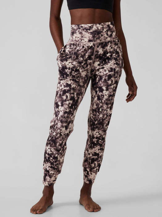 Salutation Printed Jogger - Floral Tie Dye Black