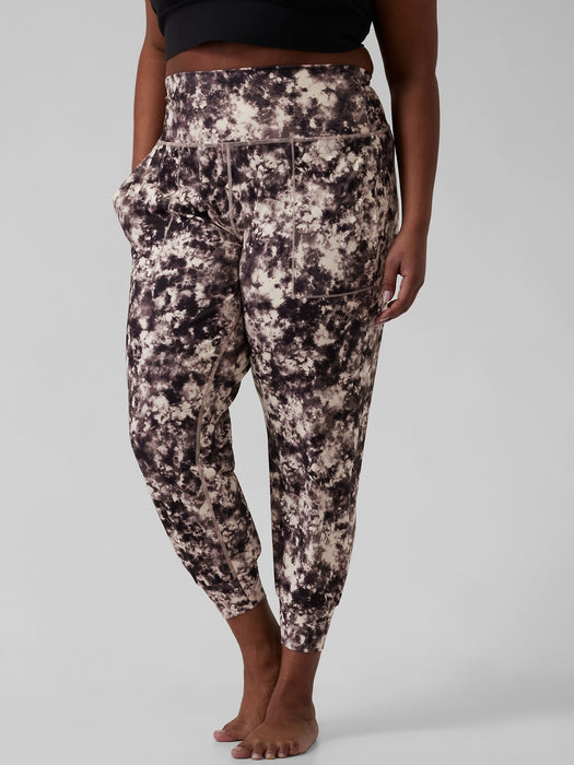 Salutation Printed Jogger - Floral Tie Dye Black