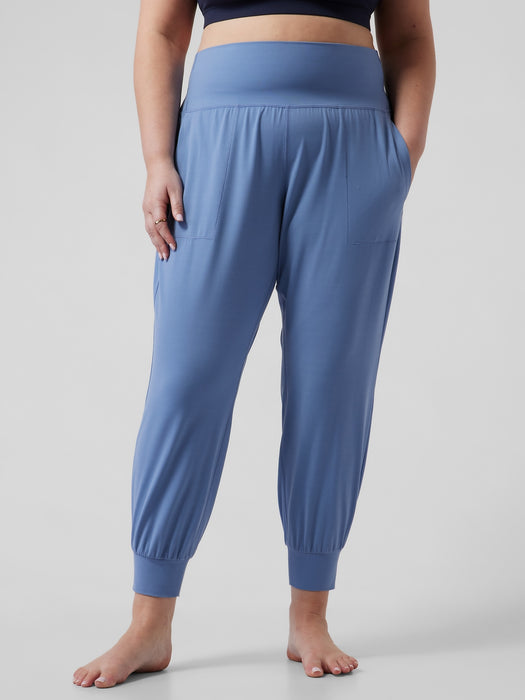 Salutation Jogger - Cottage Blue