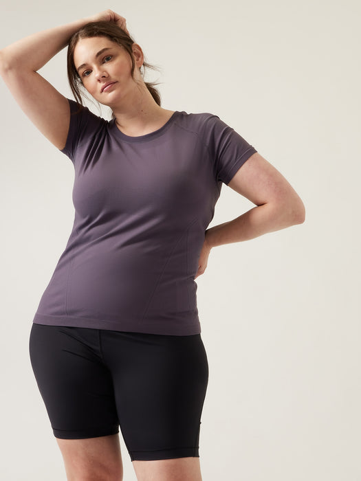 Momentum Seamless Tee