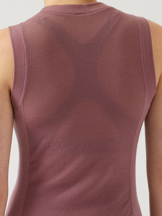 Foresthill Ascent Seamless Tank