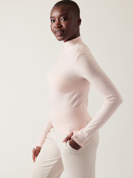 Ascent Seamless Turtleneck