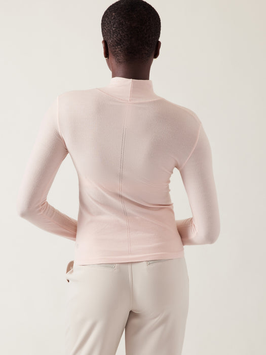 Ascent Seamless Turtleneck