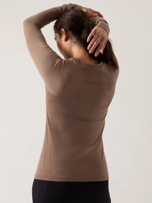 Momentum Seamless Top